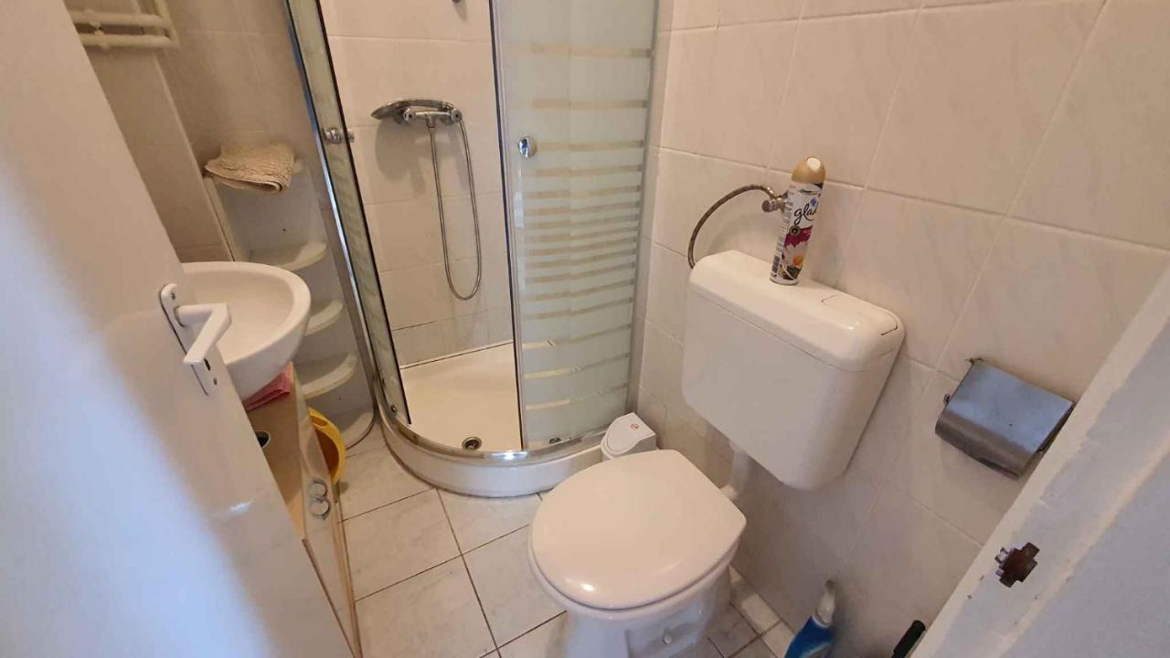 Apartments In Balatonlelle 43115 المظهر الخارجي الصورة