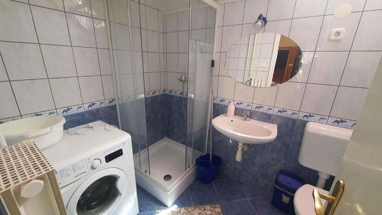 Apartments In Balatonlelle 43115 المظهر الخارجي الصورة