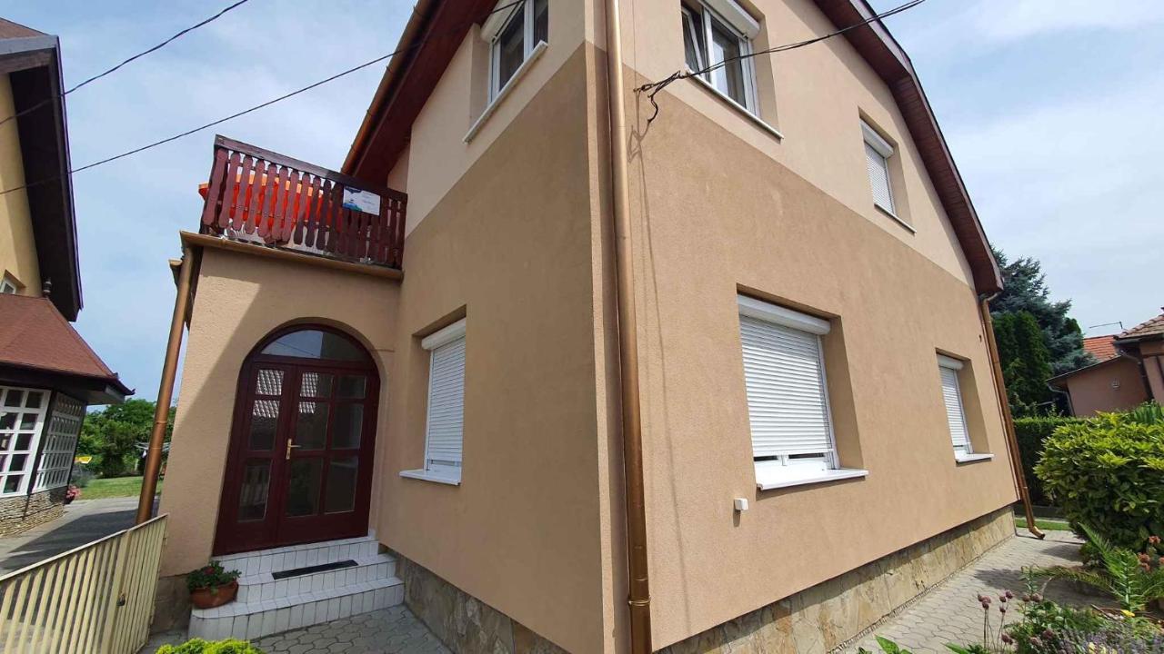 Apartments In Balatonlelle 43115 المظهر الخارجي الصورة