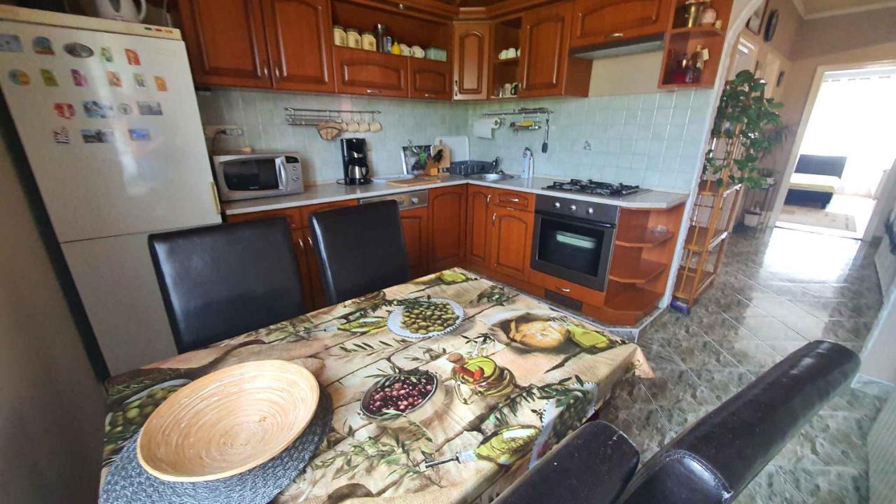 Apartments In Balatonlelle 43115 المظهر الخارجي الصورة