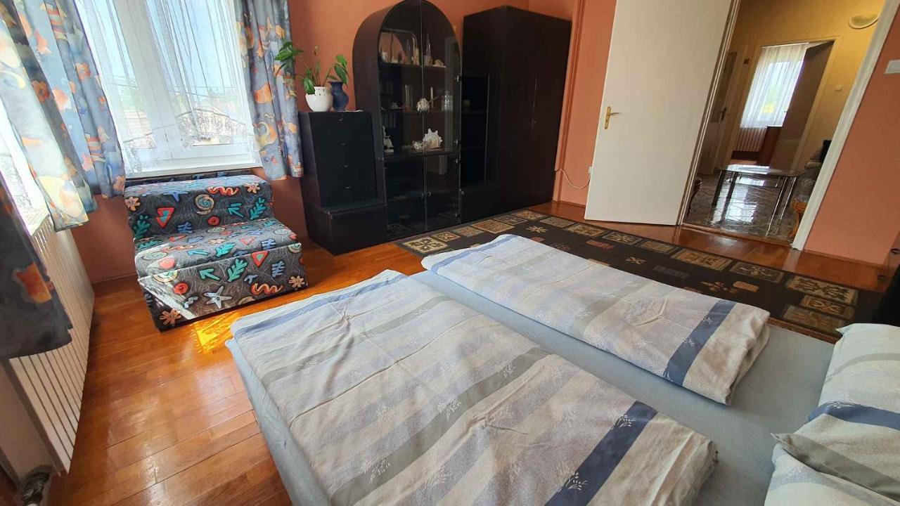 Apartments In Balatonlelle 43115 المظهر الخارجي الصورة