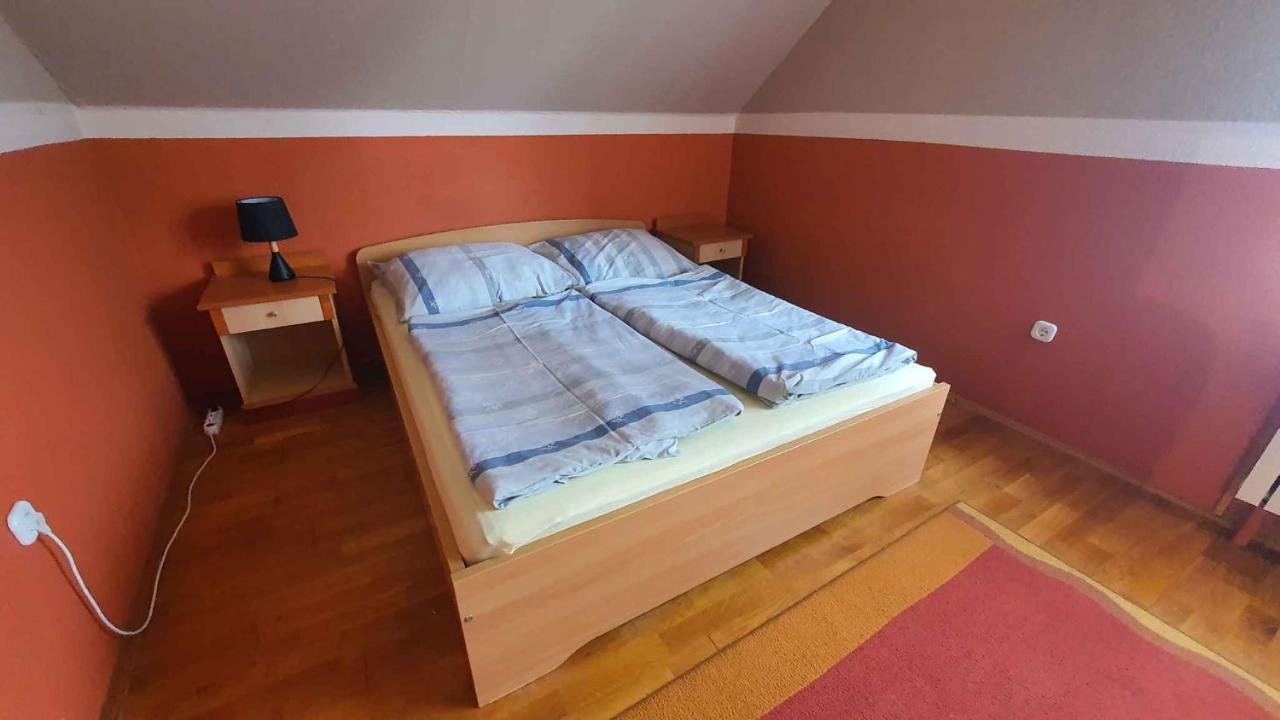 Apartments In Balatonlelle 43115 المظهر الخارجي الصورة