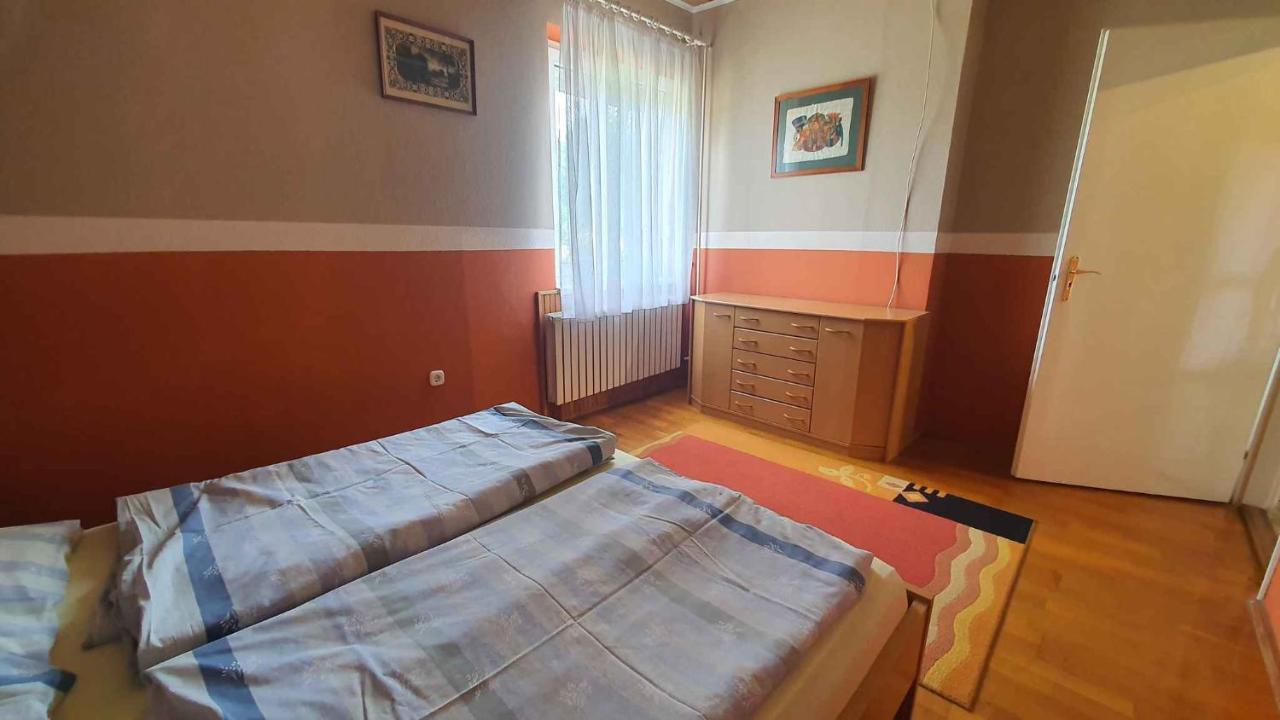 Apartments In Balatonlelle 43115 المظهر الخارجي الصورة